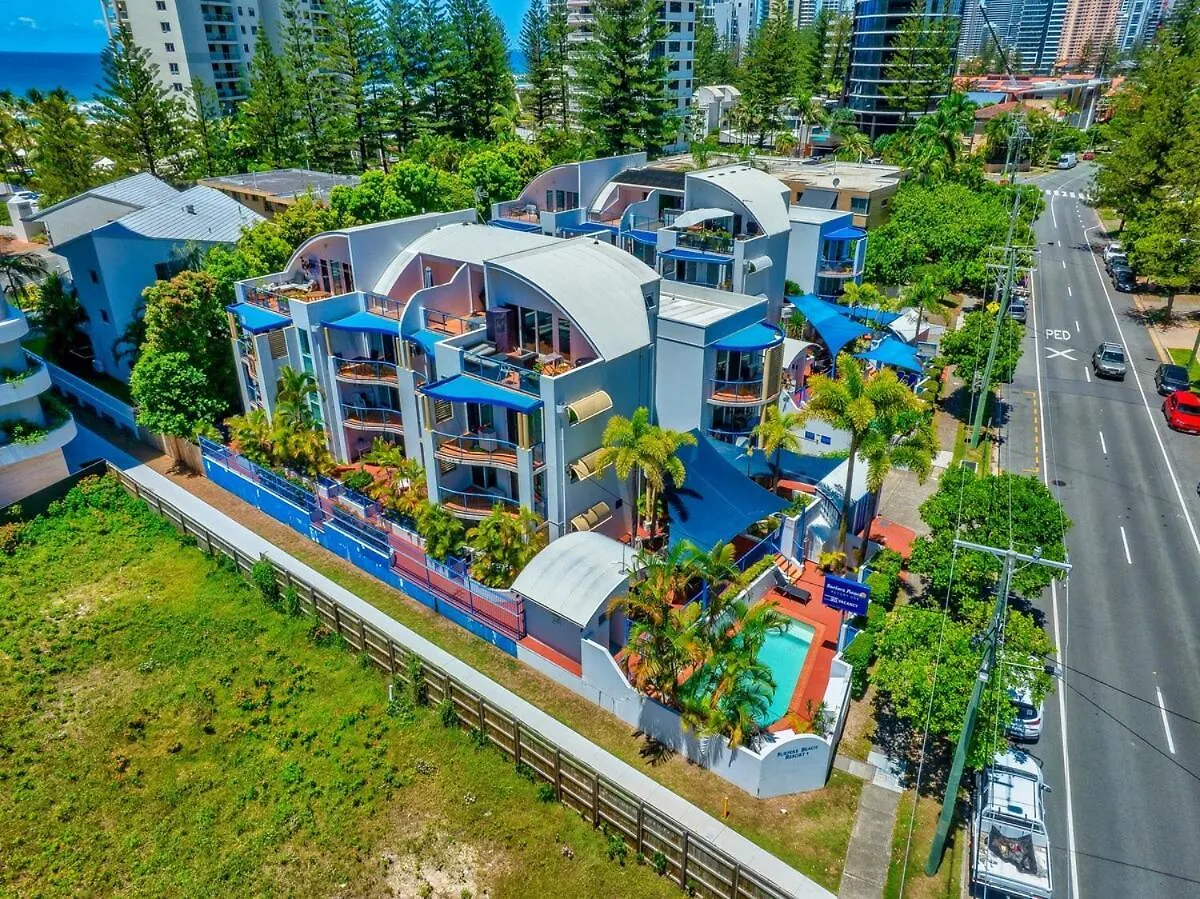 Coastline Escape Renovated Unit - Great Location - Quiet Area - Parking Included Lägenhet Guldkusten
